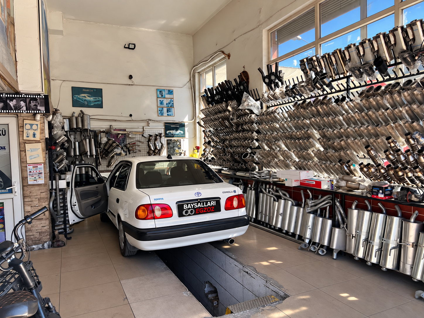 Toyota Egzoz Dükkânında Corolla - Eskişehir